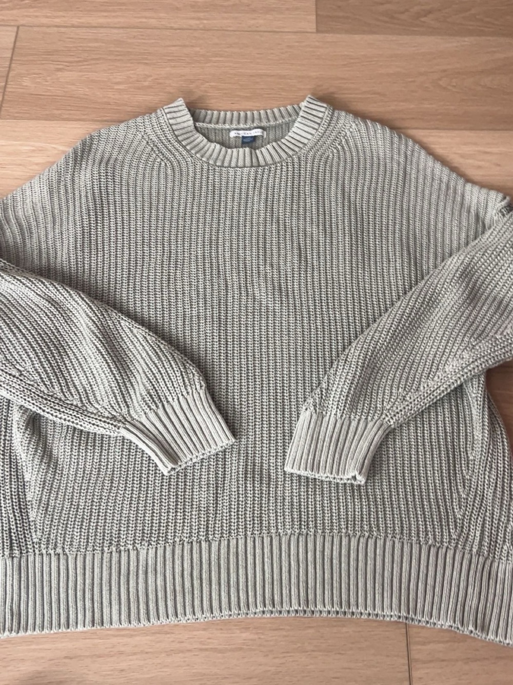 American Eagle Crewneck Sweater